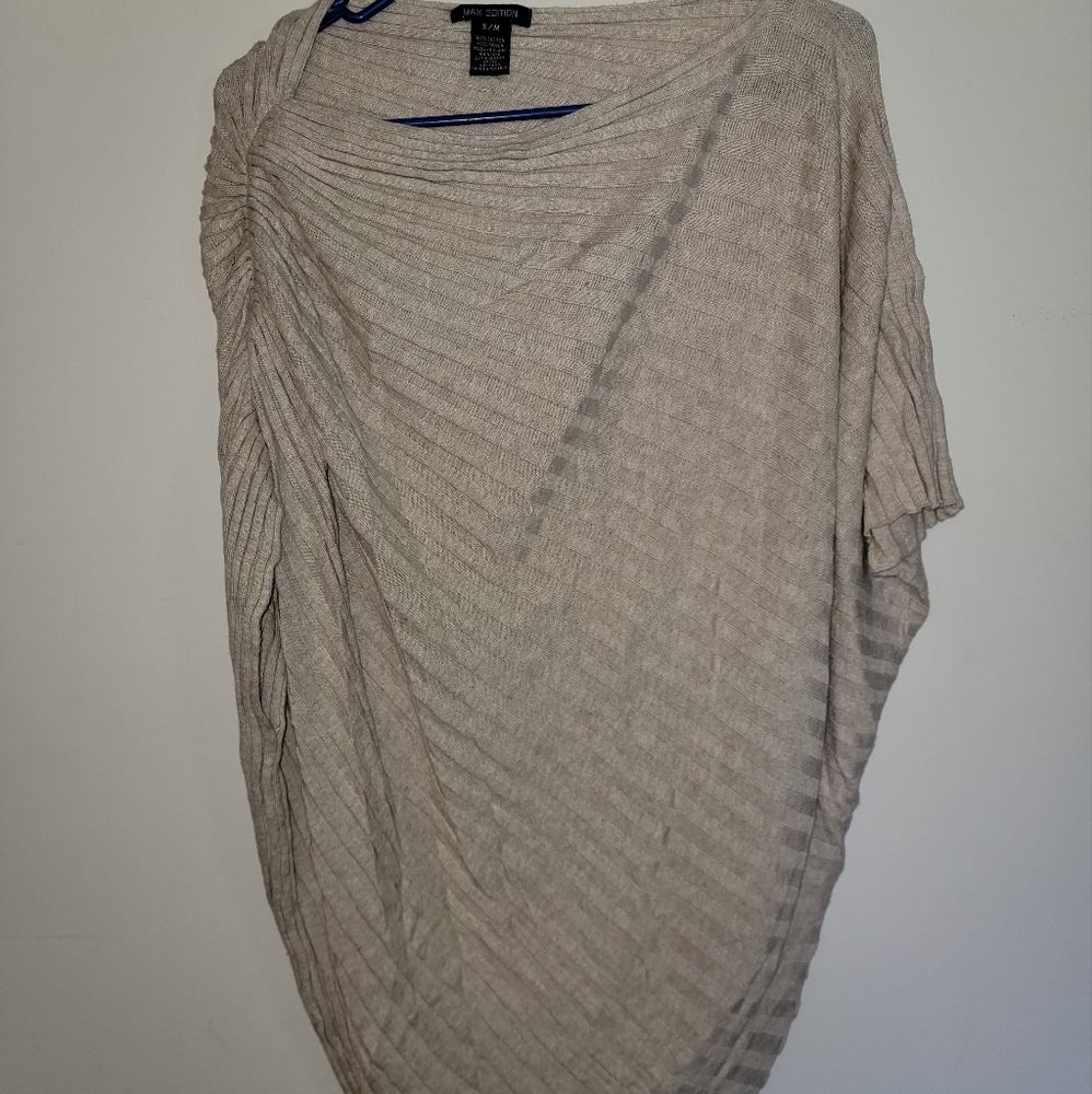 S/M High-low knitwear